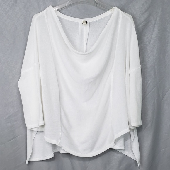 Free People Sweaters - We The Free White Oversized Sweater Sz S